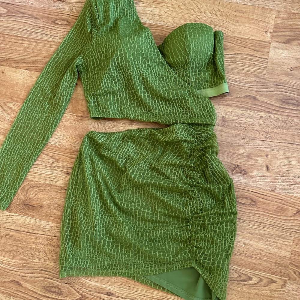 Michael Costello x REVOLVE Vivienne Mini Dress M Green Croc - Picture 2 of 16